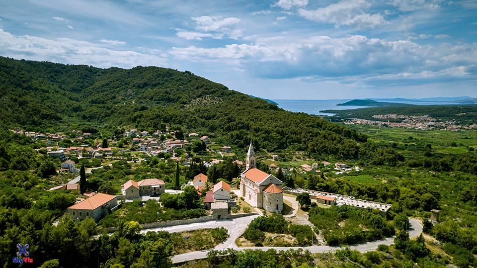 Antonija Case de vacanță Stari Grad (Hvar)